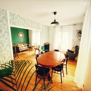  Appartement Maison Chiche 4 Indépendantes Salon Cuisine Commune