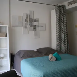 https://soazara.fr-provencehotel.com