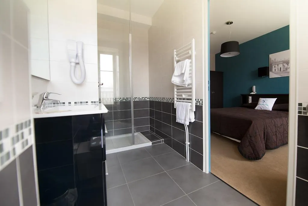 ** Hotel La Croix Verte - Le Relais Des Moulins Bain-de-Bretagne France