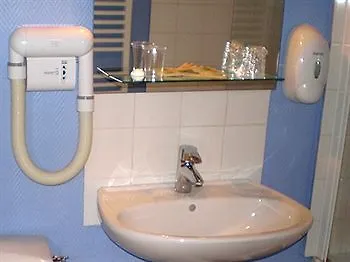 La Croix Verte - Le Relais Des Moulins Bain-de-Bretagne 2*,  France