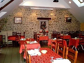 ** Hotel La Croix Verte - Le Relais Des Moulins Bain-de-Bretagne France